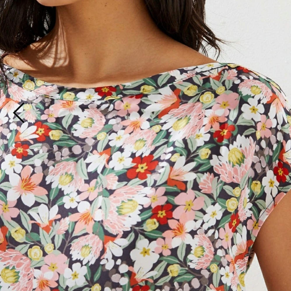 LOFT Floral Mixed Media Dolman Tee Size Large